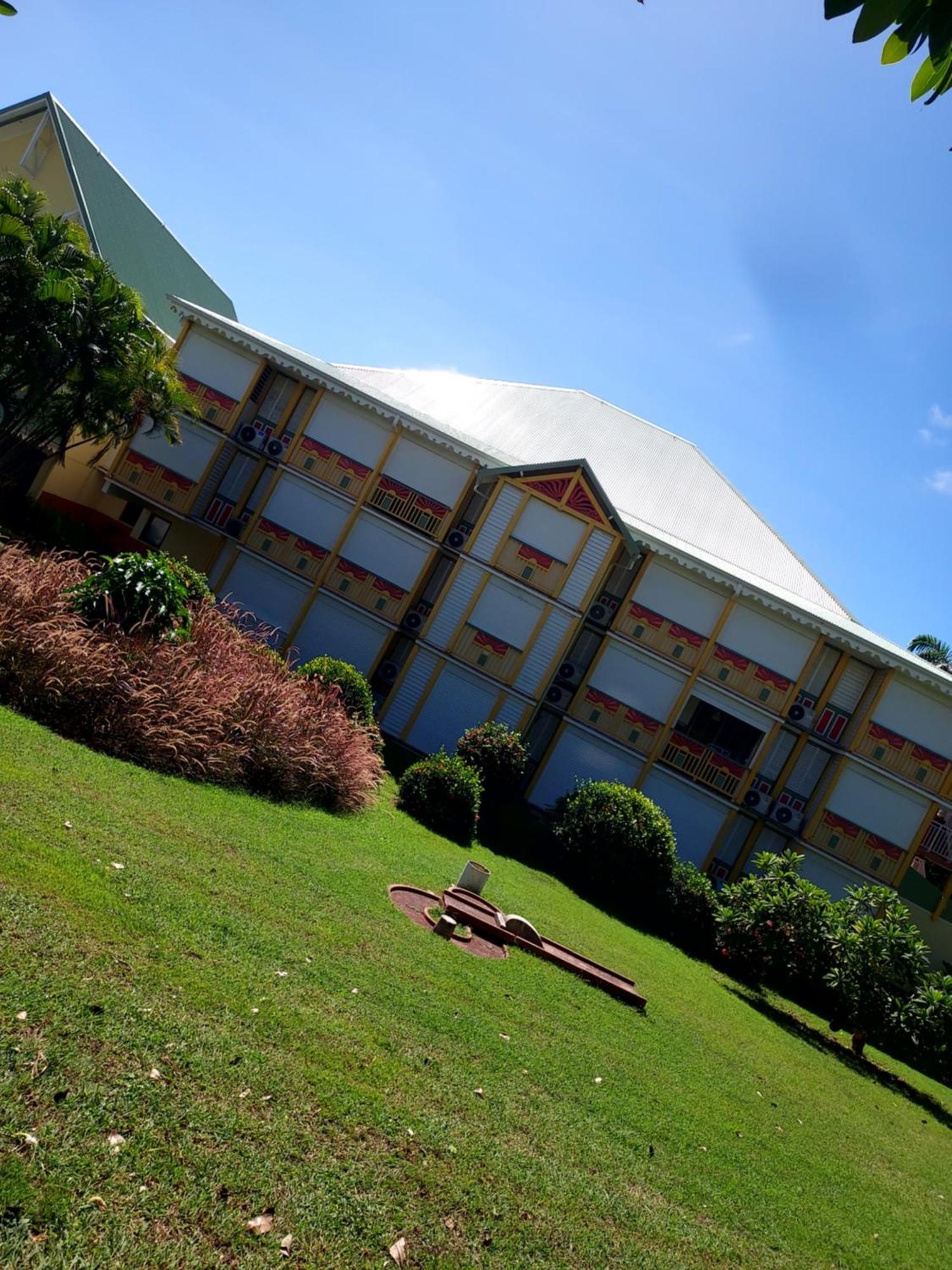 Anse Des Rochers Saint-Francois  Exterior photo